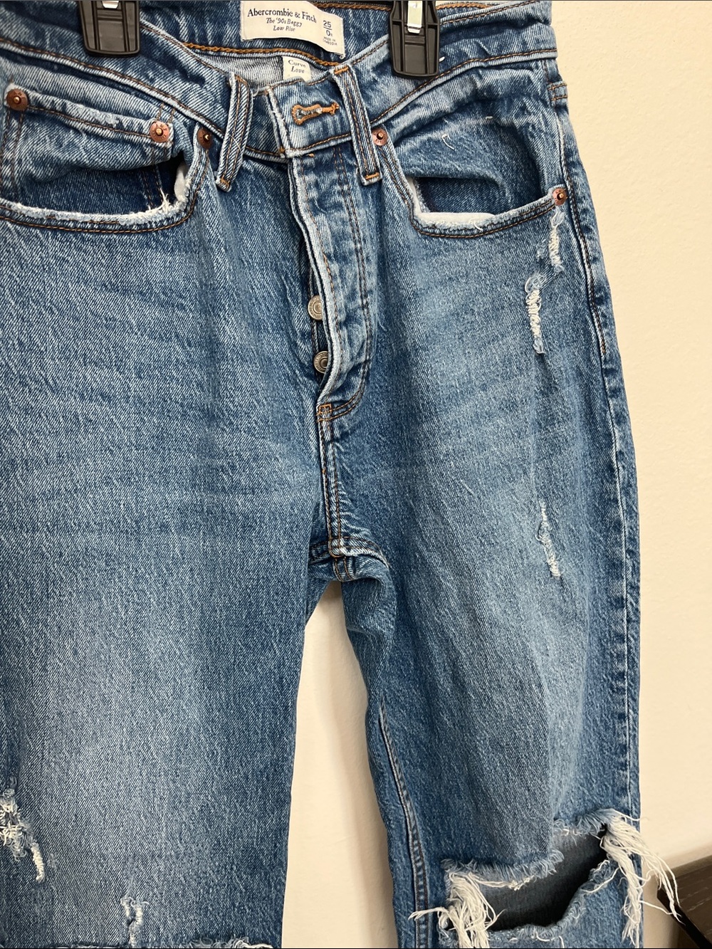Abercrombie & Fitch Medium Blue Slim Straight Distressed Jeans